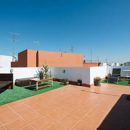 Cozy Attic With Terrace- 1bd 1bth- San Vicente *