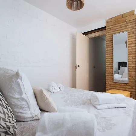 Cozy Attic With Terrace- 1bd 1bth- San Vicente * Sevilla