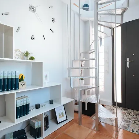 Cozy Attic With Terrace- 1bd 1bth- San Vicente Apartamento Sevilla